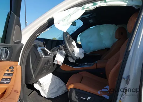 2024 BMW X5 Sdrive40I z USA, uszkodzony, nr VIN 5UX13EU05R9U73841